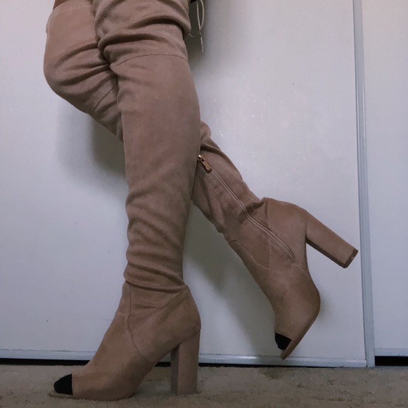 🦋NUDE VELVET KNEE HIGH BOOTIES🦋 - Picture 1 of 1